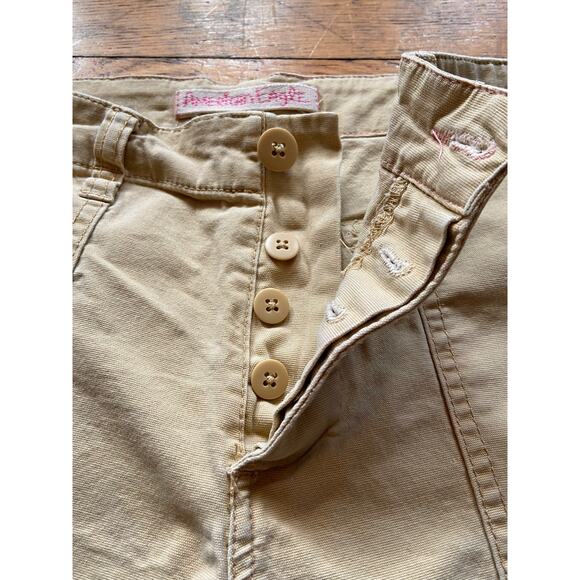 AMERICAN EAGLE Stretch Yellow Button-Fly Cotton Shorts Womens sz 8 - Picture 3 of 12